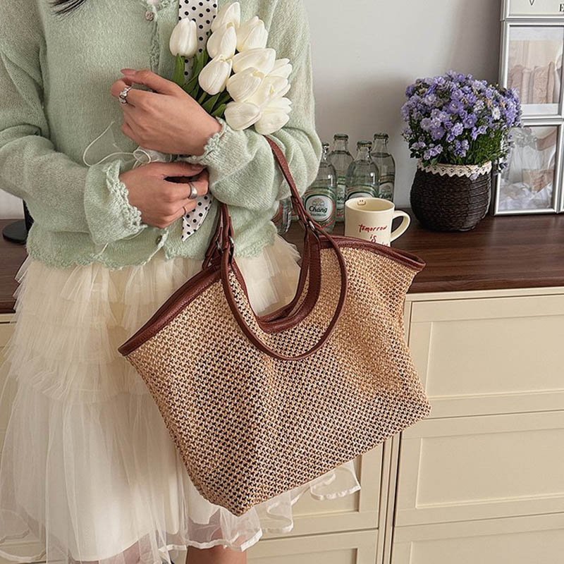 Women Hand Bags For Office - حقيبة كتف نسائية من القماش بسعة