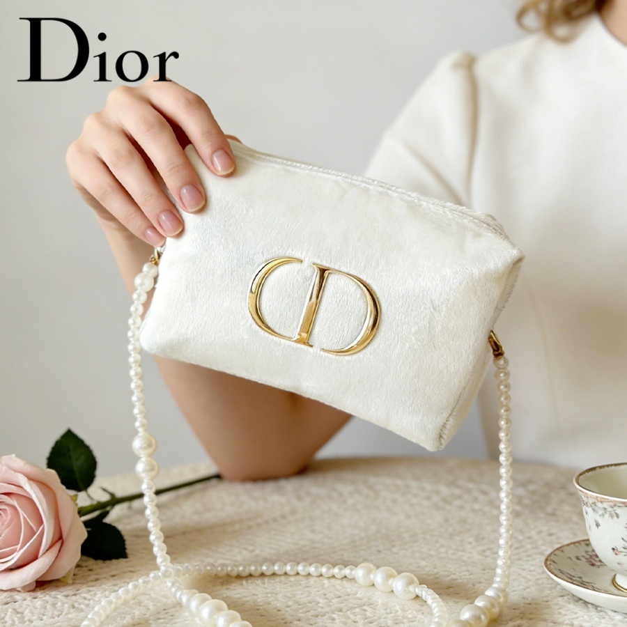 حقيبة ديور البيضاء المخملية لل - مراجعة Women Bags White وسعره