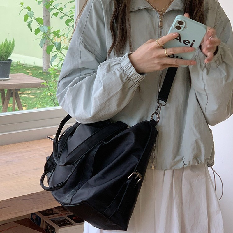 حقيبة كتف نسائية عصرية متعددة  - مراجعة Women Bags White وسعره