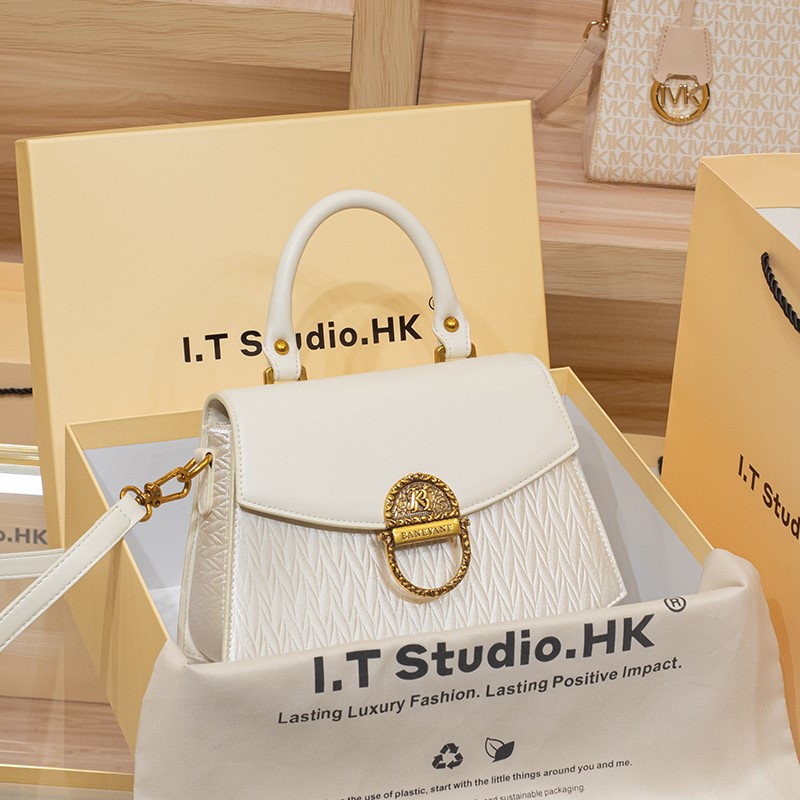 حقيبة يد خفيفة ماركة فاخرة للن - مراجعة Women Bags High End Brands وسعره