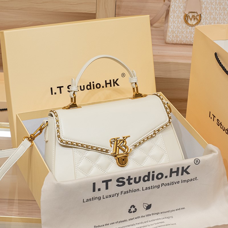 حقيبة يد نسائية 2024 جديدة للخ - مراجعة Women Bags High End Brands وسعره