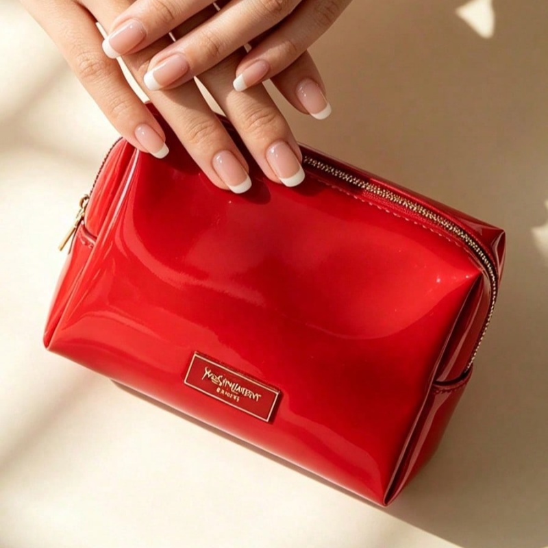 حقيبة مكياج من الجلد الصناعي ا - مراجعة Women Bags Ysl وسعره