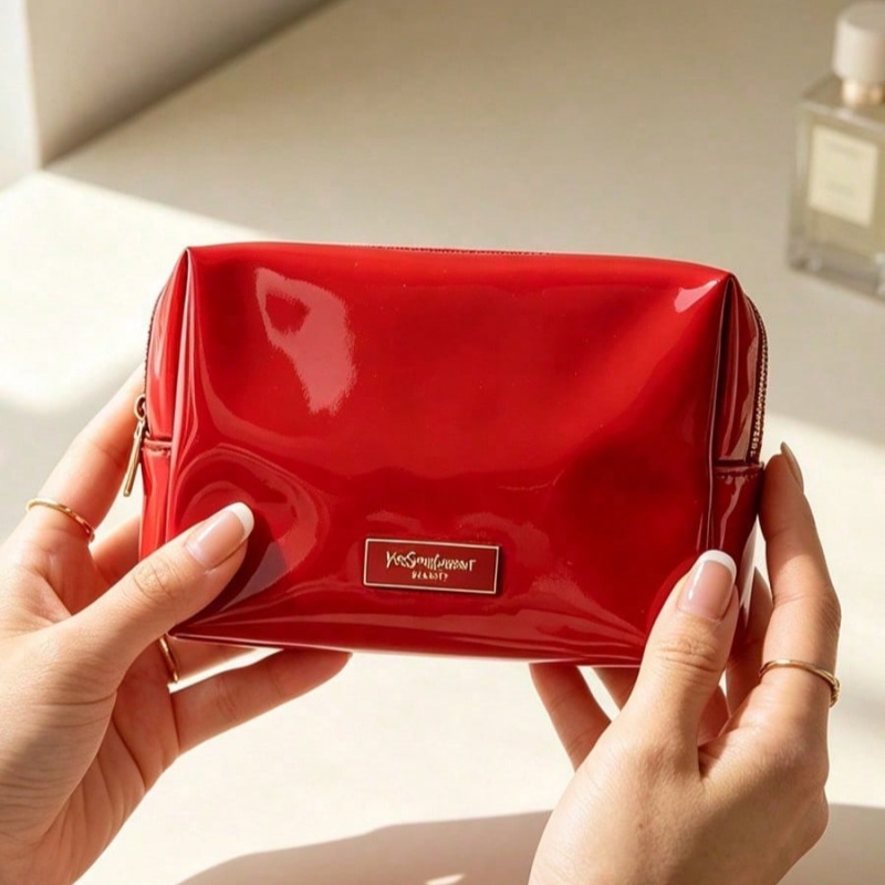 حقيبة مكياج من الجلد الصناعي ا - مراجعة Women Bags Ysl وسعره