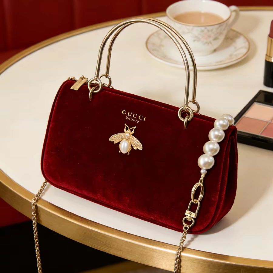 حقيبة نسائية من غوتشي متوسطة ا - مراجعة Women Bags Gucci وسعره