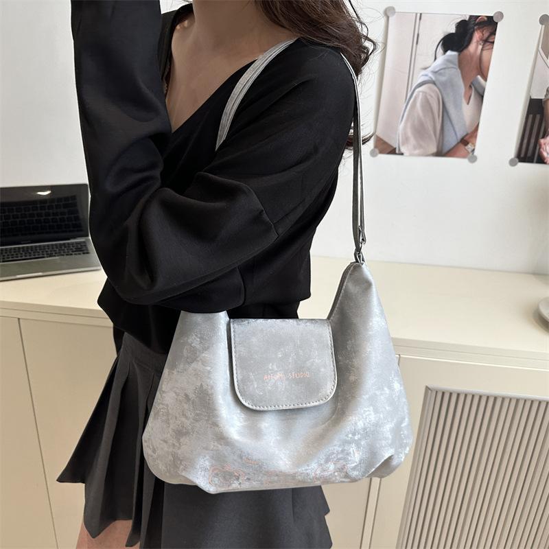 حقيبة كتف جديدة بتصميم كرتوني  - مراجعة Women Bags White وسعره
