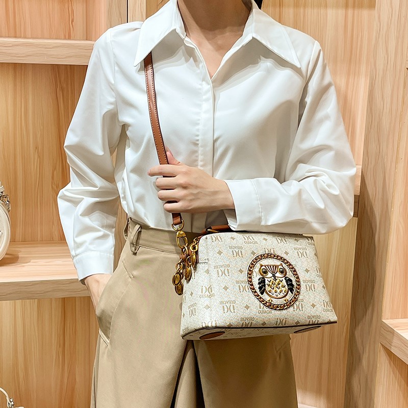 حقيبة يد نسائية ماركة 2025 خري - مراجعة Women Bags High End Brands وسعره