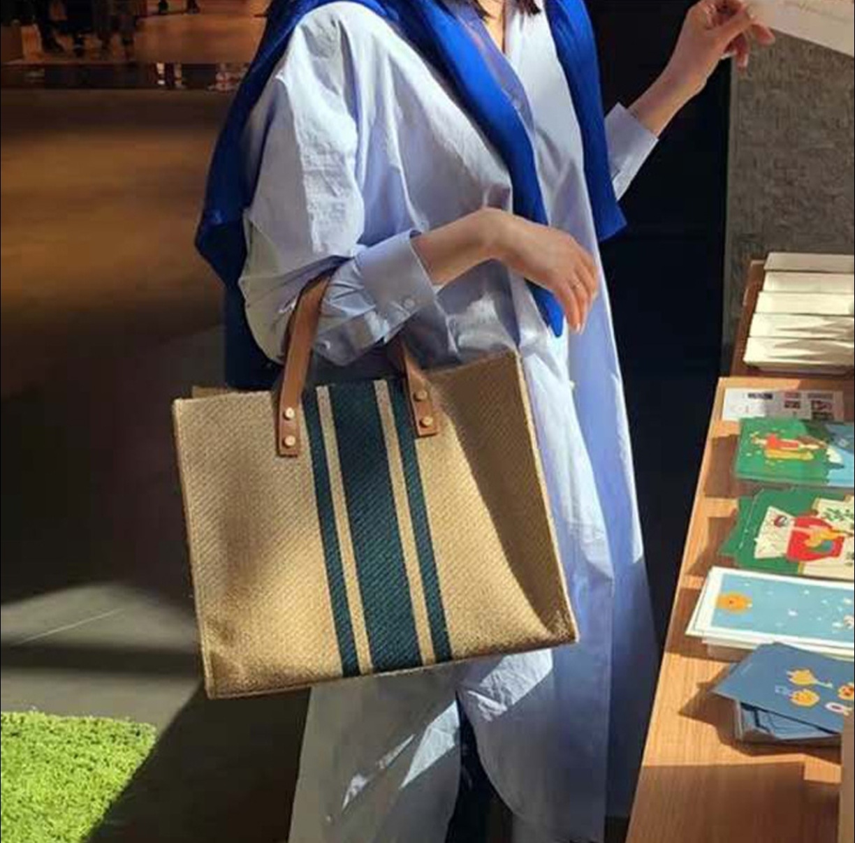 حقيبة قماشية مخططة جديدة لعام  - مراجعة Women Hand Bags For Office وسعره
