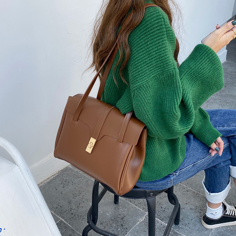 CGCBAG-حقائب حمل فاخرة للنساء  - مراجعة Women Bags For Airport وسعره