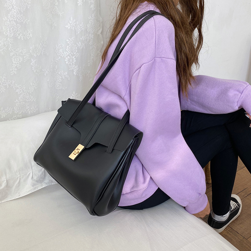 CGCBAG-حقائب حمل فاخرة للنساء  - مراجعة Women Bags For Airport وسعره